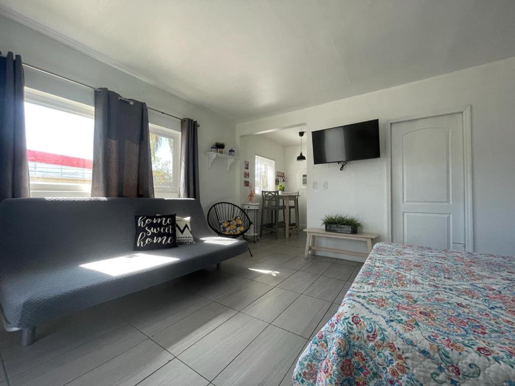 Appartamento Chic And Comfortable Free Street Parking Miami